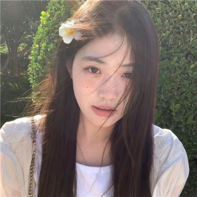 在大露台上 封面